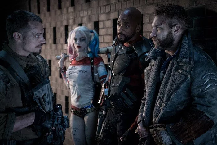 Joel Kinnaman (Rick Flag), Will Smith (Deadshot), Margot Robbie (Harley Quinn), Jai Courtney (Boomerang)