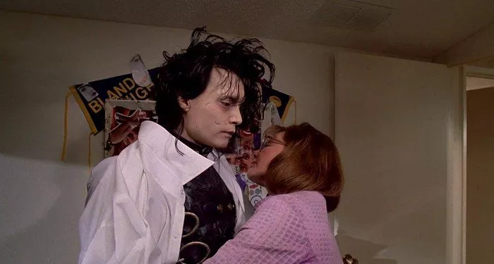 Johnny Depp (Edward Scissorhands)