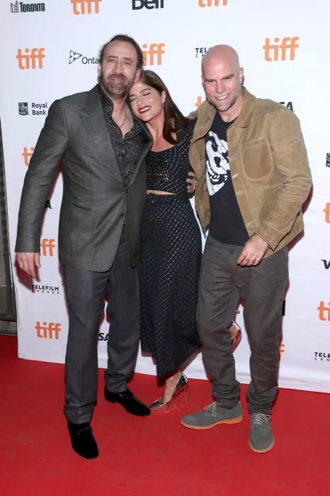 Nicolas Cage (Brent), Selma Blair (Kendall), Brian Taylor zdroj: imdb.com 
promo k filmu