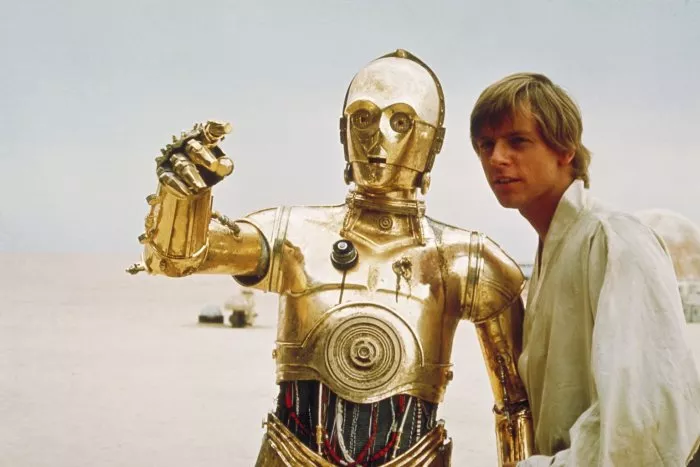 Anthony Daniels (C-3PO), Mark Hamill (Luke Skywalker) zdroj: imdb.com