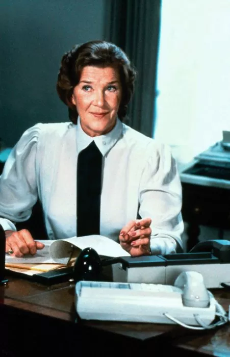 Lois Maxwell (Miss Moneypenny)
