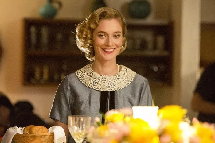 Caitlin Fitzgerald (Libby Masters)