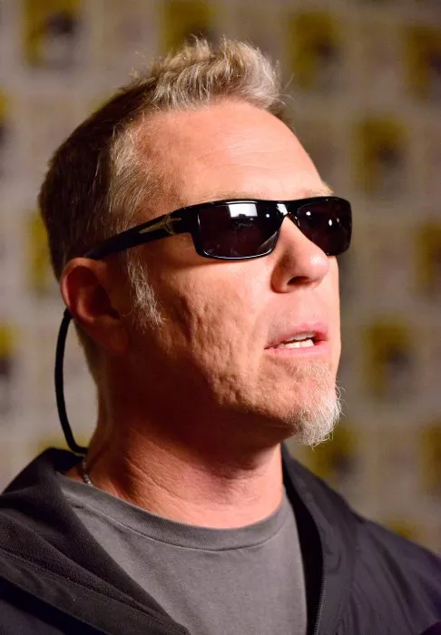 James Hetfield zdroj: imdb.com 
promo k filmu