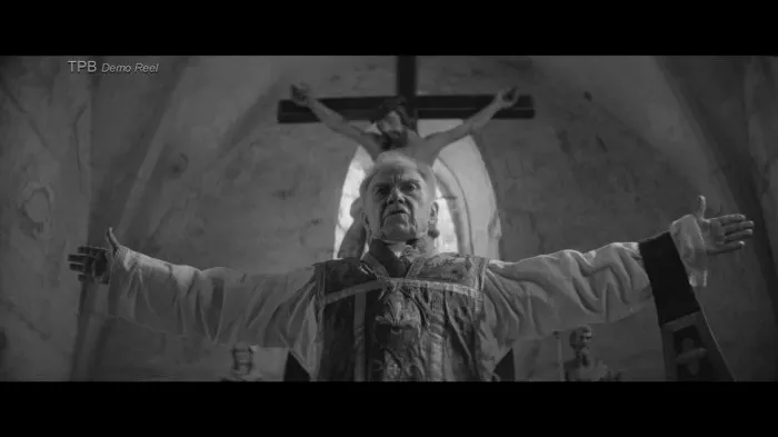 Harvey Keitel (Priest) zdroj: imdb.com